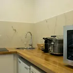 Cozy studio near Père Lachaise